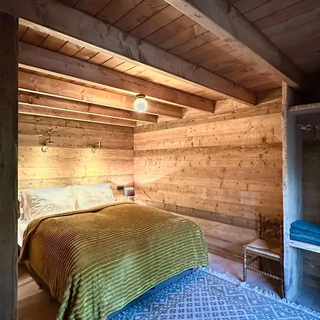 Дом отдыха Unique Treehouses With Hot Tub By Bed En Boshuisjes