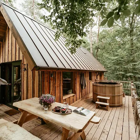 Holiday home Unique Treehouses With Hot Tub By Bed En Boshuisjes *